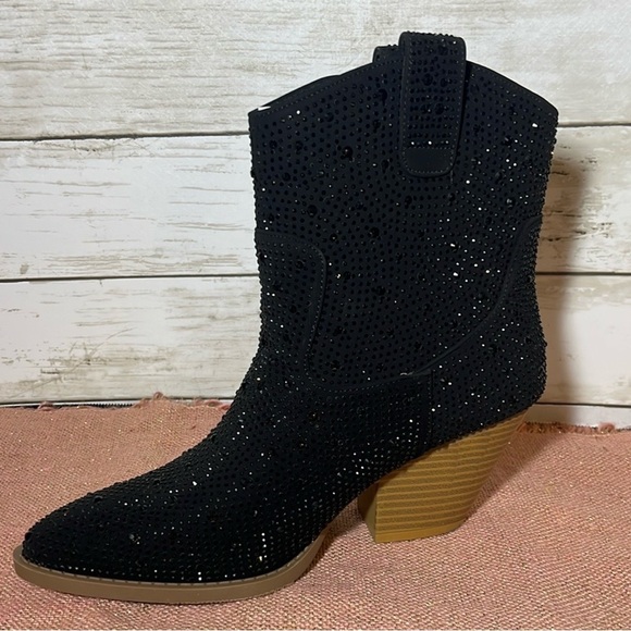 NIB Forever Black Sparkly Boots - Picture 1 of 4